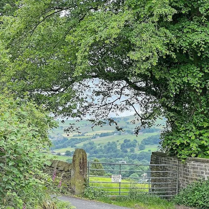Holiday home Apple Cottage: 19Th Century Charm In Calder Valley Luddendenfoot United Kingdom