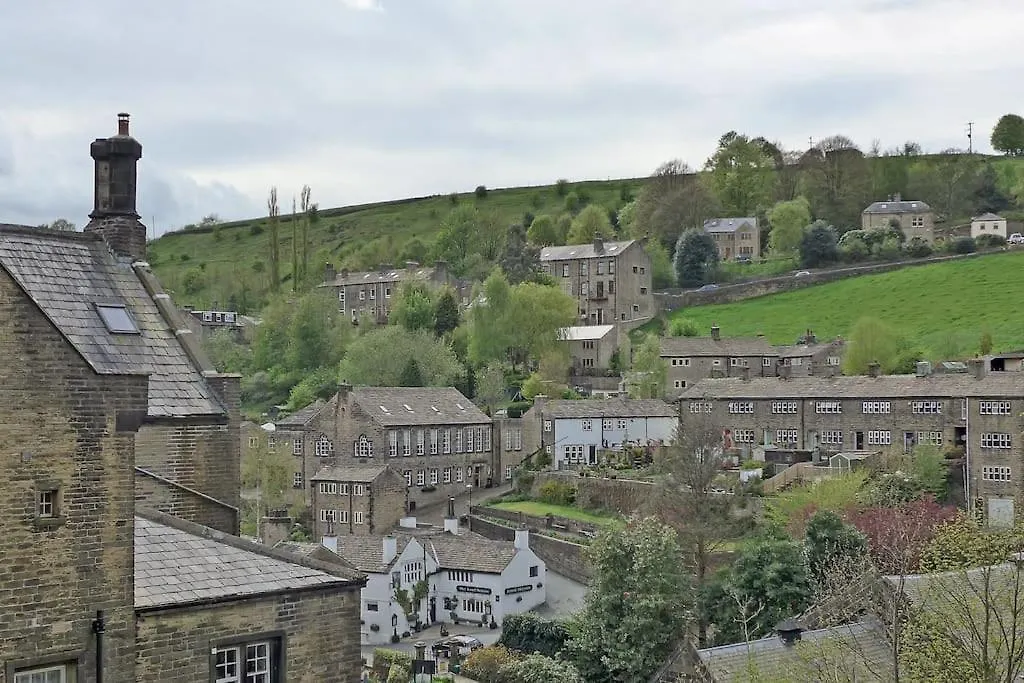 Apple Cottage: 19Th Century Charm In Calder Valley Luddendenfoot
