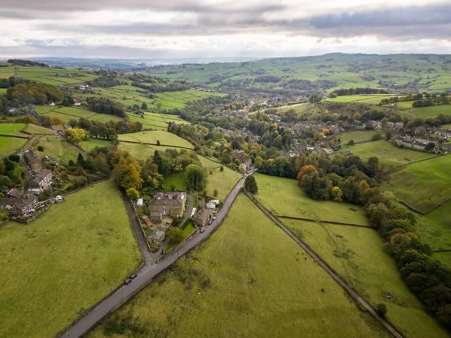 Apple Cottage: 19Th Century Charm In Calder Valley Luddendenfoot Holiday home